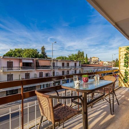 Luna Solari Apartment Mantouki Extérieur photo