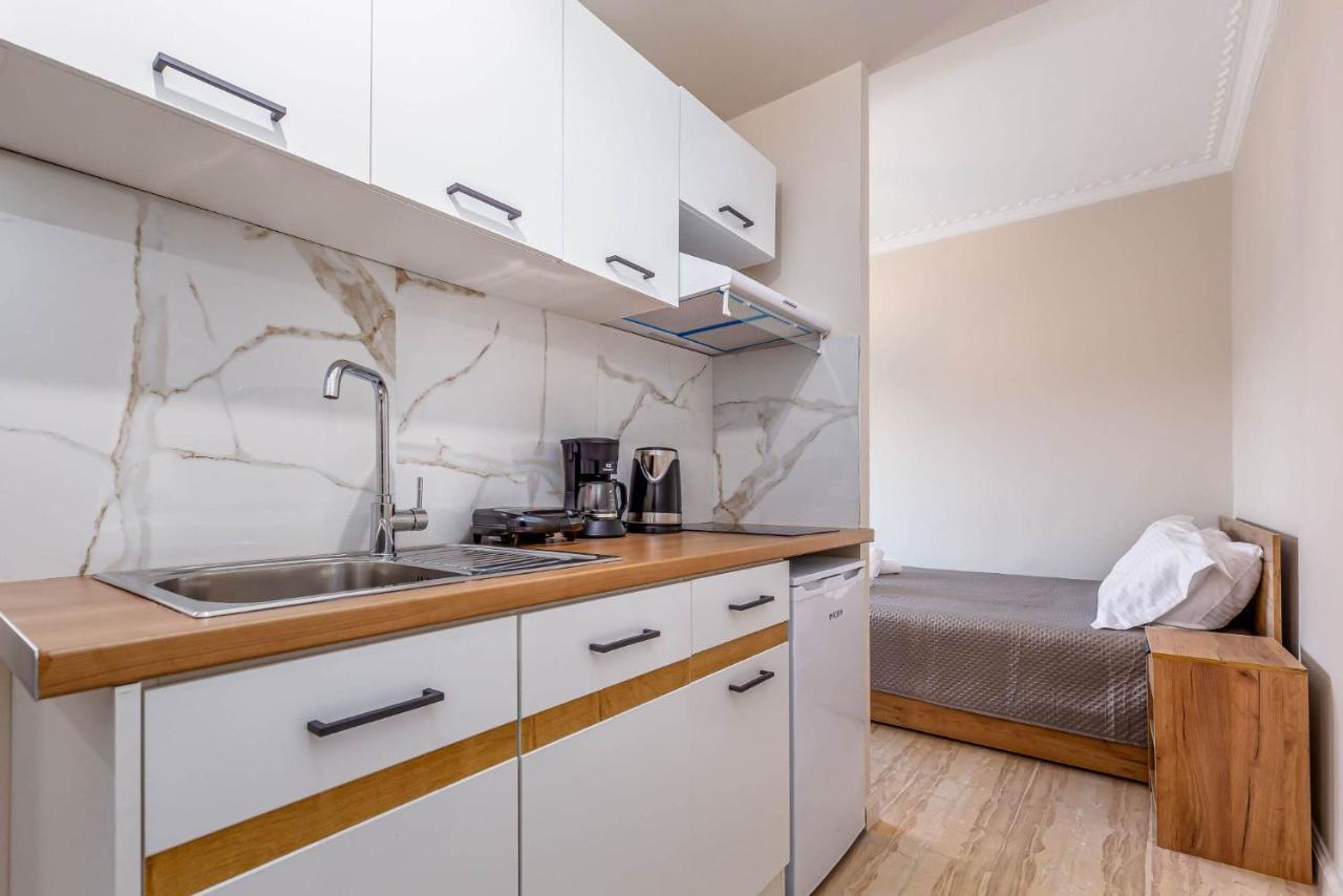 Luna Solari Apartment Mantouki Extérieur photo